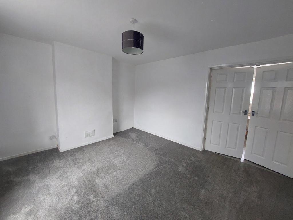 Charming 2 Bedroom Terraced for Rent