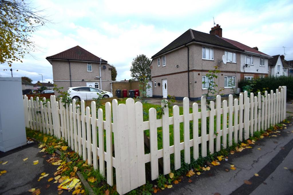 Carrington Road & Belgrave Road, Slough, Berkshire, SL1 6 bed semi