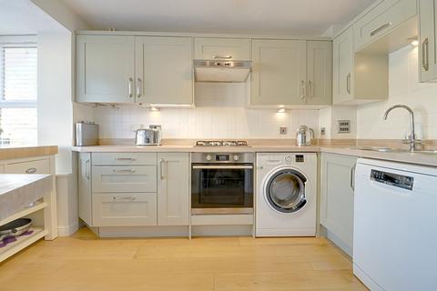 40 Oceana Crescent, Beggarwood, Basingstoke, RG22 4FE
