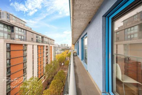2 bedroom apartment for sale, Western Gateway, London, E16