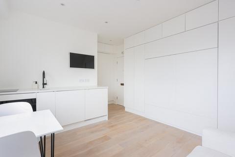 Studio for sale, Sloane Avenue, Chelsea, SW3