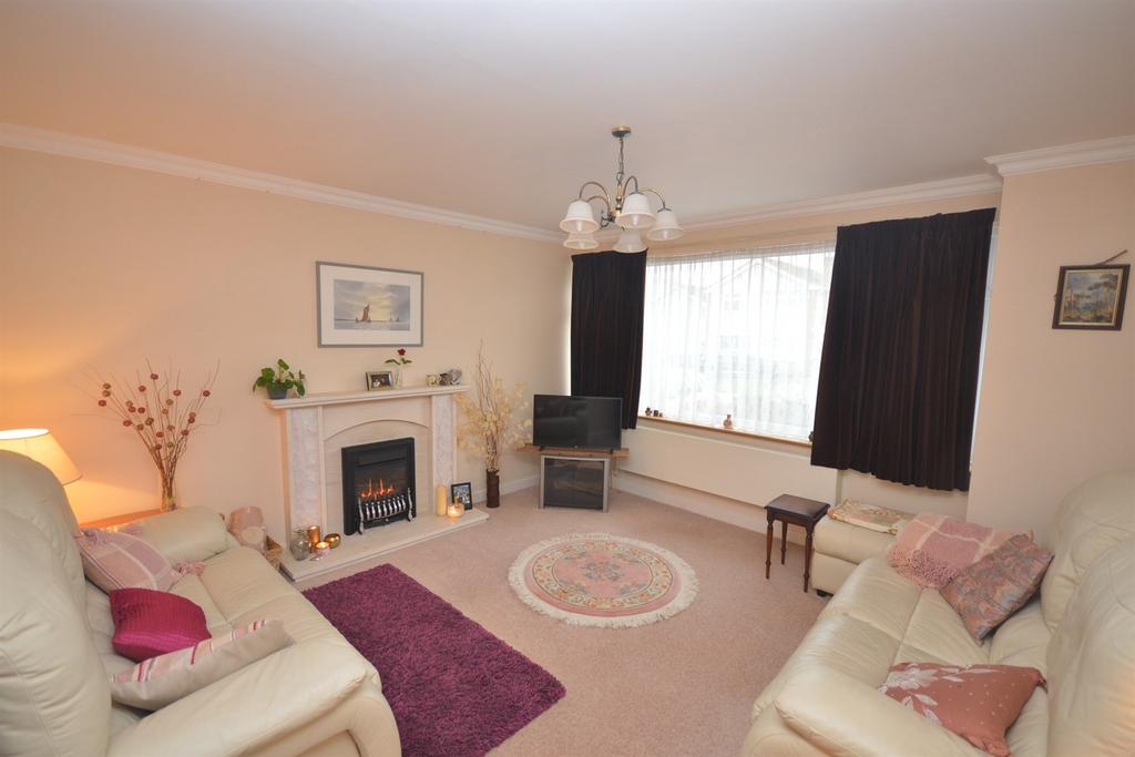 Marlborough Road, Braintree, CM7 3 bed detached house for sale £380,000