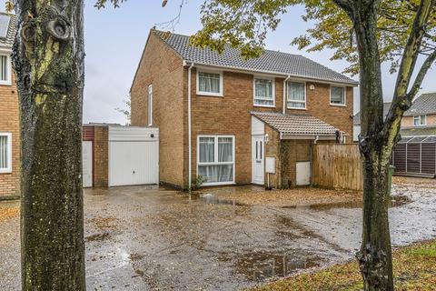12 Calbourne, Netley Abbey, Southampton, SO31 5GS
