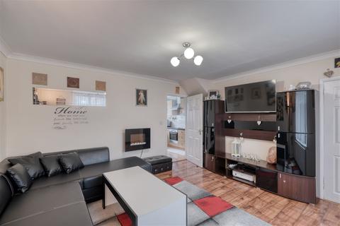 42 Arthur Street, Lakeside, Redditch, B98 8LD