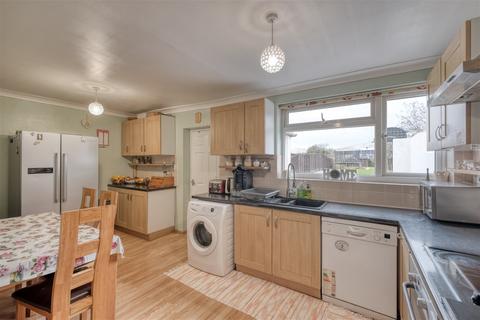 42 Arthur Street, Lakeside, Redditch, B98 8LD