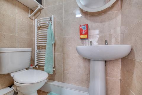 42 Arthur Street, Lakeside, Redditch, B98 8LD