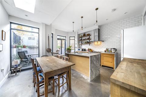 17 Clyde Road, London, N22 7AD