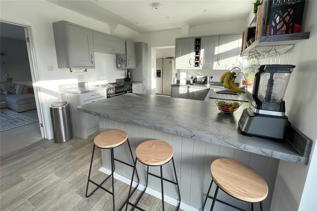 Breakfast Bar