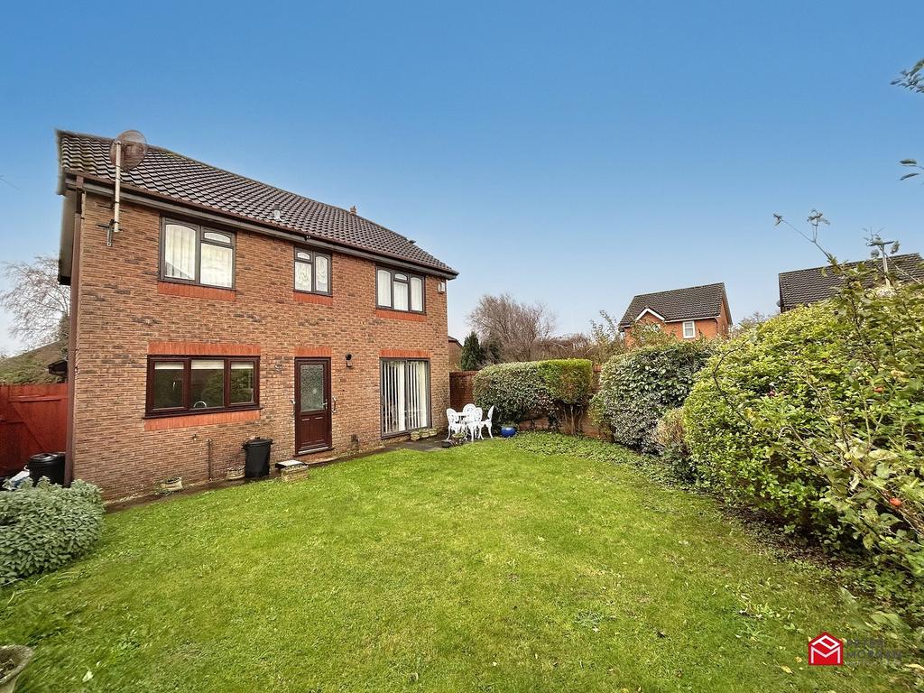 Picton Gardens, Bridgend, Bridgend County. CF31 3HJ 4 bed detached