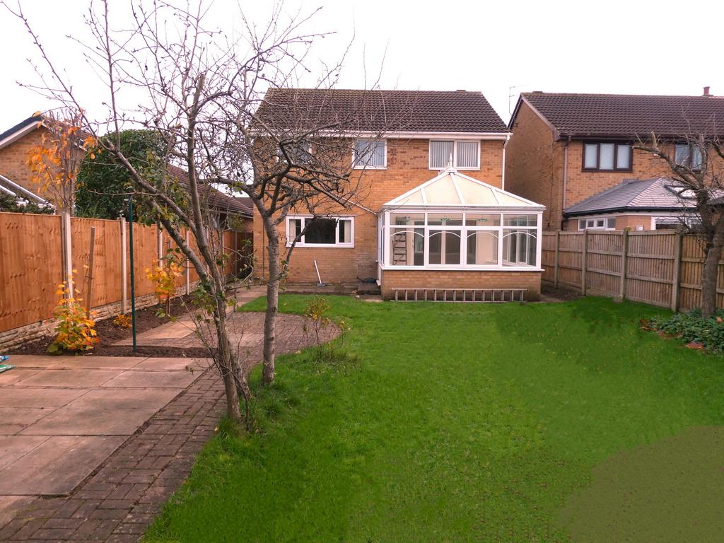 Lichen Close, Edenthorpe, DN3 4 bed detached house to rent £1,175 pcm