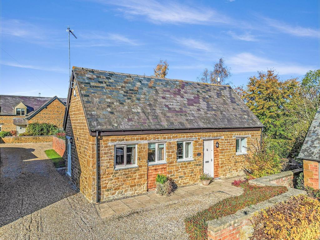 Sandpits Road, Tysoe, Warwick, CV35 0SZ 3 bed detached house for sale