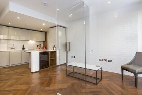 1 bedroom apartment to rent, Capital Building, Embassy Gardens, London, SW11