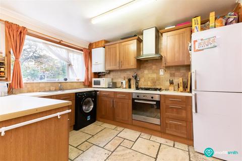74 Springvale Walk, Sheffield, S6 3GY