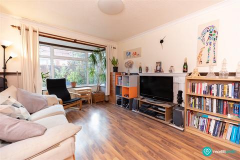 74 Springvale Walk, Sheffield, S6 3GY