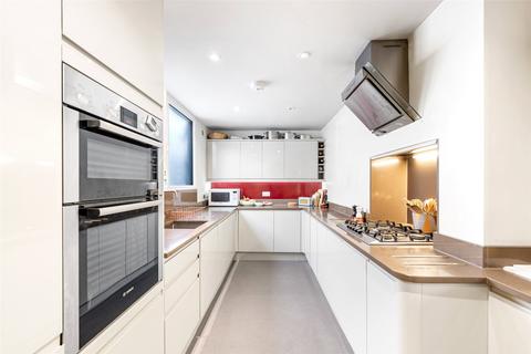 undefined, Brighton Road, Lancing, West Sussex, BN15