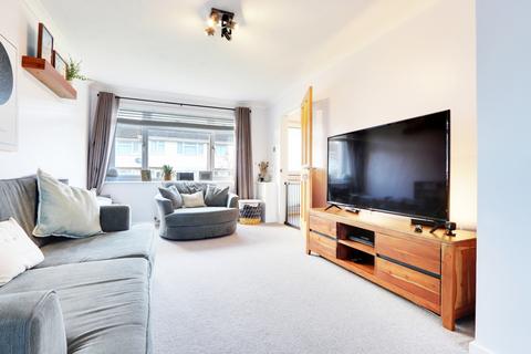 186 Britten Road, Basingstoke, RG22 4HR