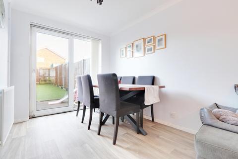 186 Britten Road, Basingstoke, RG22 4HR