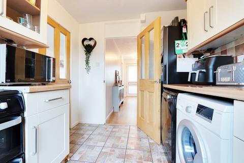 186 Britten Road, Basingstoke, RG22 4HR