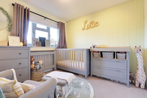 186 Britten Road, Basingstoke, RG22 4HR