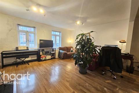 1 bedroom flat to rent - Windsor, Berkshire, SL4
