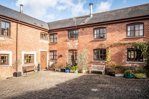 3 bedroom barn conversion for sale - Clyst St Mary