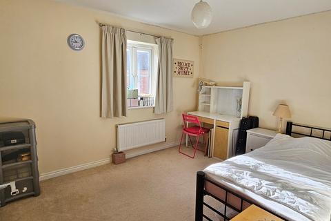 4 bedroom link detached house for sale, Sharpham Road, Glastonbury, BA6