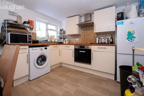 4 bedroom terraced house to rent, Surrey Street, East Sussex BN1