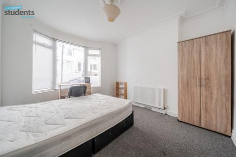 5 bedroom terraced house to rent, Newmarket Road, East Sussex BN2