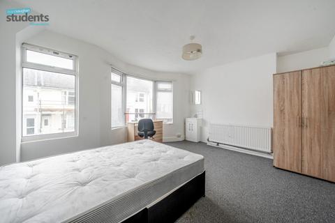 5 bedroom terraced house to rent, Newmarket Road, East Sussex BN2