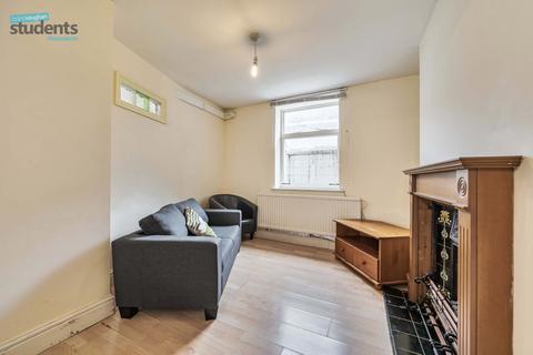 4 bedroom terraced house to rent, Trinity Street, East Sussex BN2