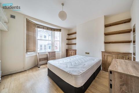 4 bedroom terraced house to rent, Trinity Street, East Sussex BN2