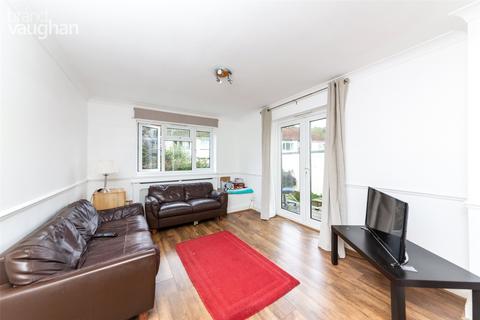 5 bedroom semi-detached house to rent, Lower Bevendean Avenue, Brighton BN2