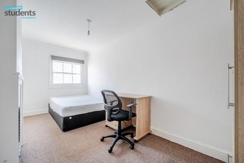 5 bedroom terraced house to rent, Elder Place, Brighton BN1