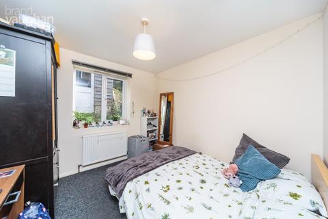 undefined, Hillside, Brighton BN2