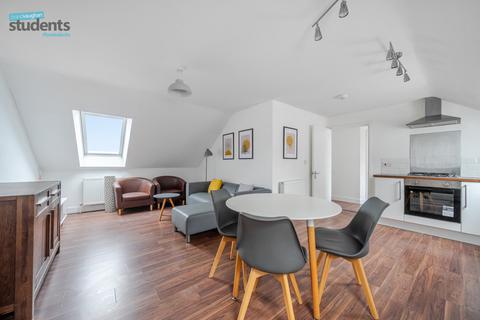 2 bedroom flat to rent, Carlyle Avenue, Brighton BN2