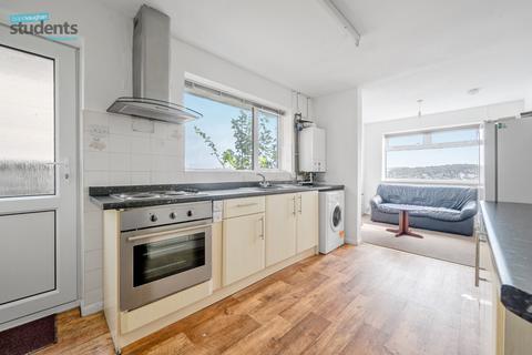 5 bedroom semi-detached house to rent, Wolverstone Drive, East Sussex BN1