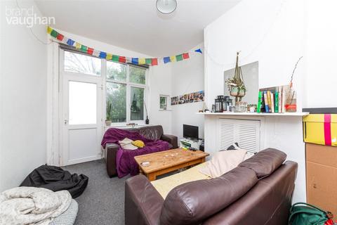 4 bedroom terraced house to rent, Kimberley Road, Brighton BN2