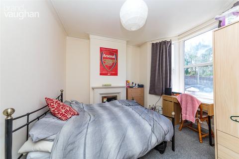 2 bedroom flat to rent, Bear Road, Brighton BN2