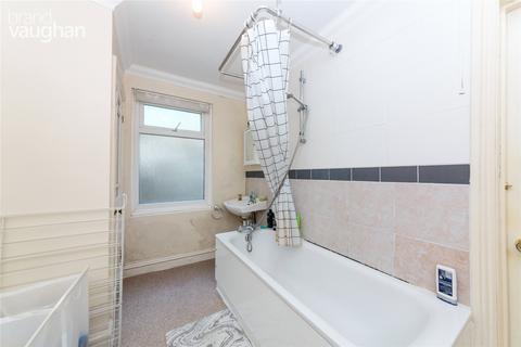 2 bedroom flat to rent, Bear Road, Brighton BN2