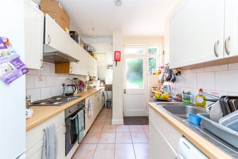 4 bedroom terraced house to rent, Coombe Road, Brighton BN2