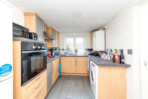 3 bedroom terraced house to rent, Buller Road, Brighton BN2