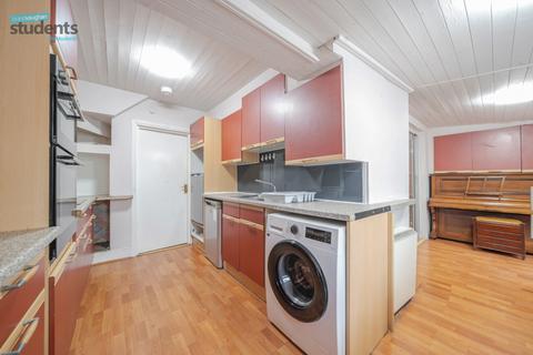 5 bedroom terraced house to rent, Widdicombe Way, Brighton BN2