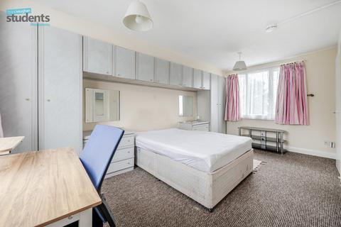 5 bedroom terraced house to rent, Widdicombe Way, Brighton BN2