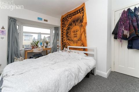 4 bedroom end of terrace house to rent, Crayford Road, Brighton BN2