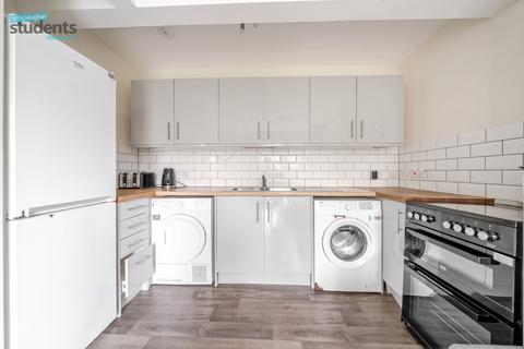 6 bedroom semi-detached house to rent, Twyford Road, Brighton BN1