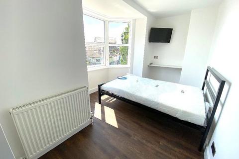 5 bedroom terraced house to rent, Ditchling Road, Brighton BN1