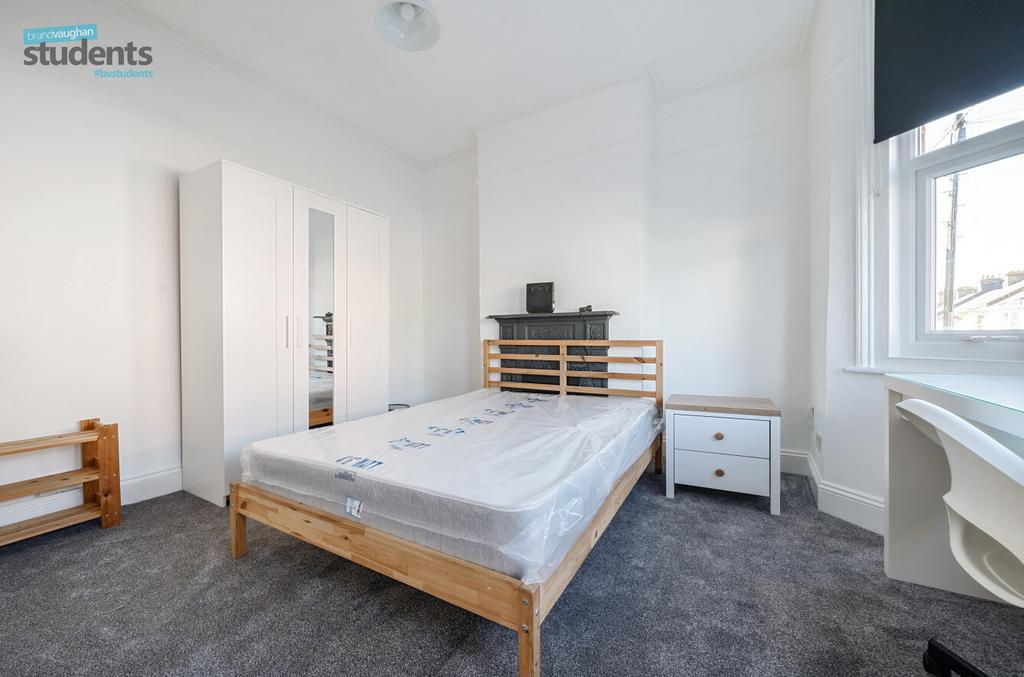 B988709c-e869-44d...