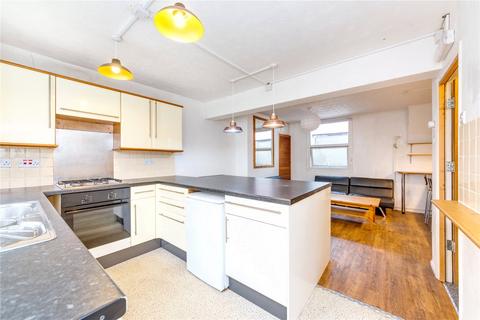 4 bedroom terraced house to rent, Park Crescent Road, East Sussex BN2