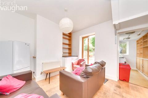 5 bedroom terraced house to rent, St Martins Place, Brighton BN2