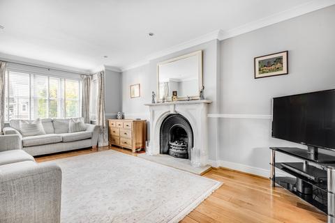 12 Bainbridge Close, Ham, Richmond, TW10 5JJ